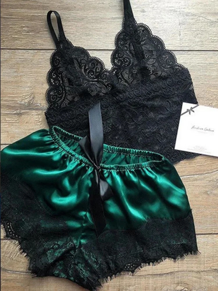 Women's Sleep & Lounge