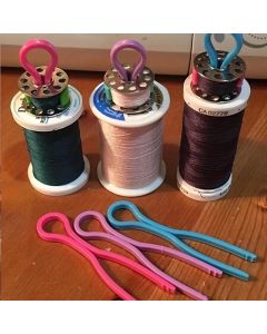 10/30/50pcs Mixed Color Plastic Bobbin Clips Clamp Thread Spools Clips Sewing Accessories
