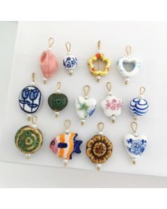 QMHJE Heart Flower Conch Ceramics Pendant Charm Handmade for Necklace Stainless Steel Geometric Imitation Pearl Wholesale