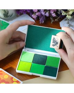Box set of seven color water-based printing mud finger painting color printing mud DIY rubber stamp printing table accessories