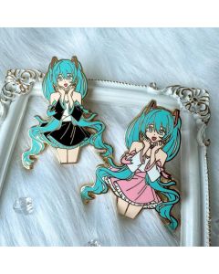 Hatsune Miku Human Shape Metal Badge Enamel-like Metal Brooch Cartoon Anime Hatsune Miku Accessories Badges