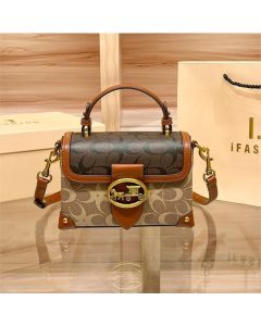New minimalist and fashionable small handbag, contrasting color women's bag, high-end carriage crossbody bag, portable box bag